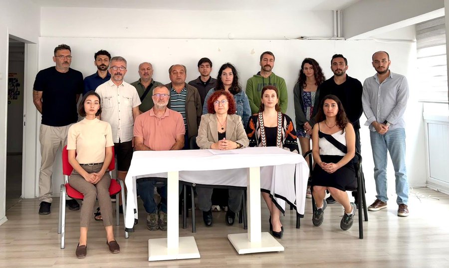 Press conference against well-types in Izmir