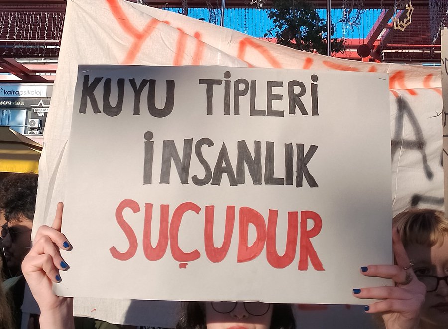 Actions continue in solidarity with the prisoners in&nbsp;well-types