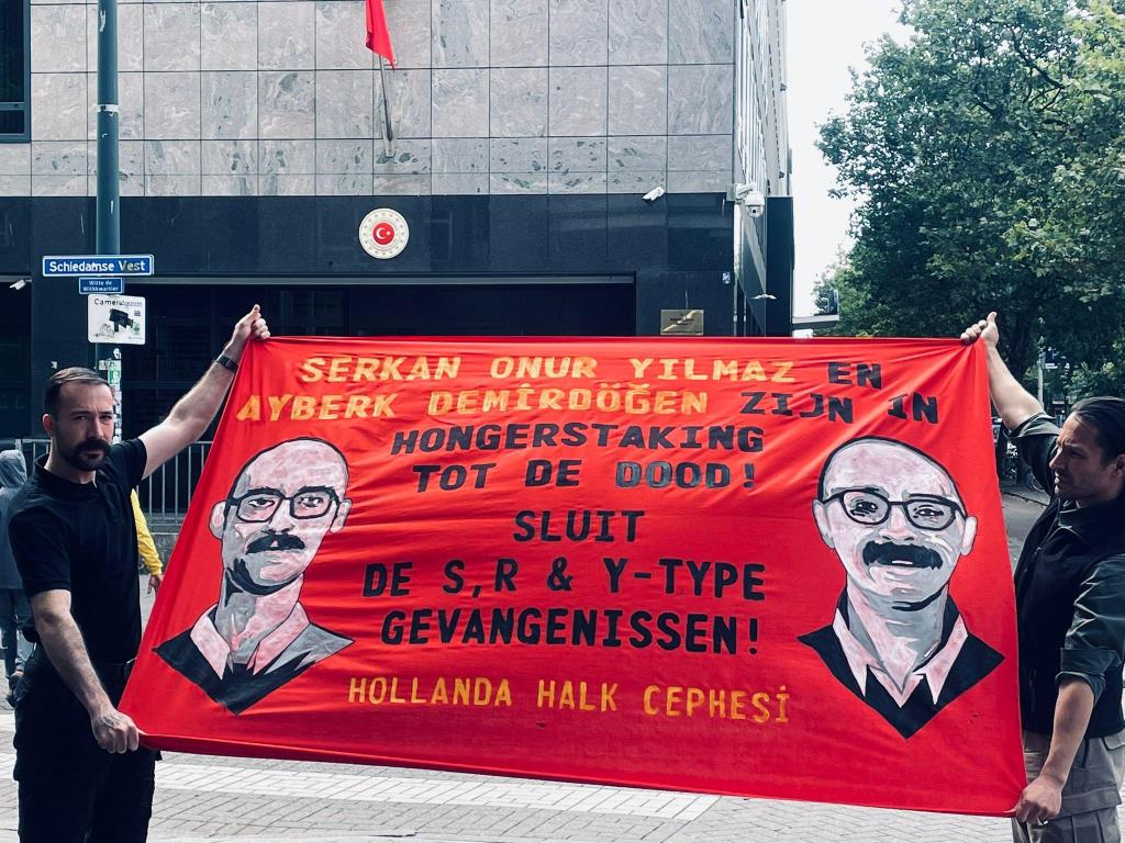 Rally in front  of Turkey’s Consulate General in&nbsp;Rotterdam